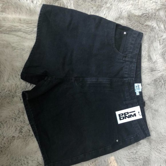 Princess Polly Black Swalla Shorts - Picture 2 of 6